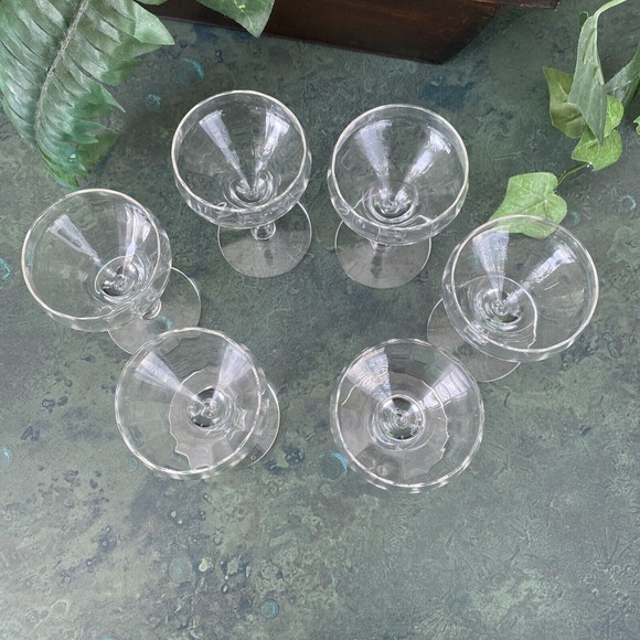 Vintage crystal cordial wine glasses matching set of 6 twisted stems elegant bar - Picture 4 of 5